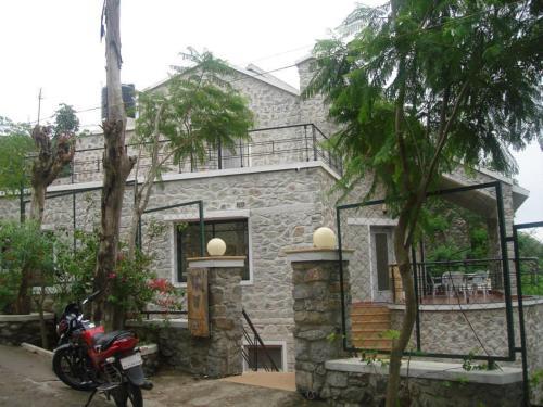 Гора Абу: The Colonial Kaanchi House Mount Abu