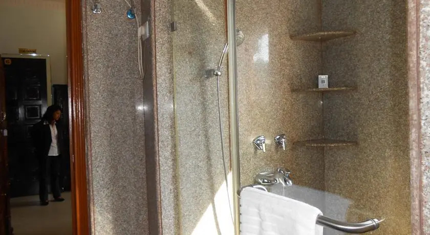 Шиллонг: Lakkhotaa Lodge