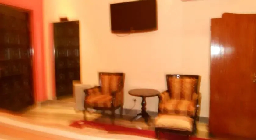 Шиллонг: Lakkhotaa Lodge