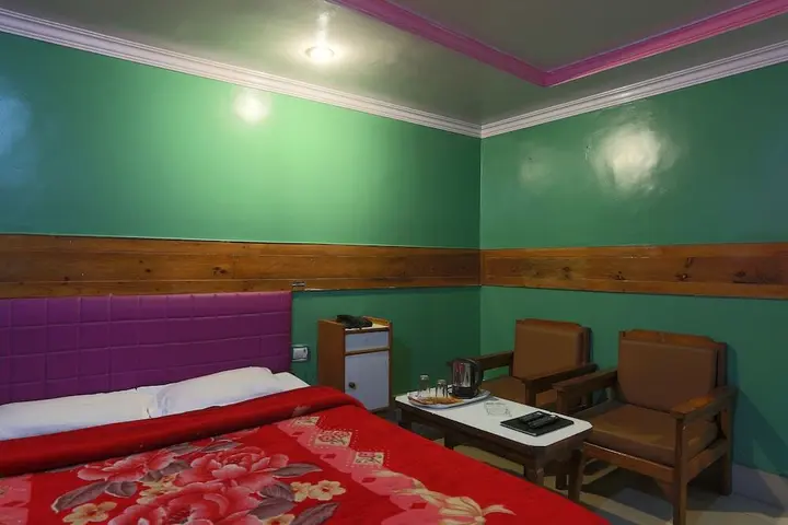 Шиллонг: Hotel Assembly