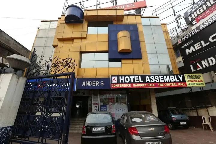 Шиллонг: Hotel Assembly