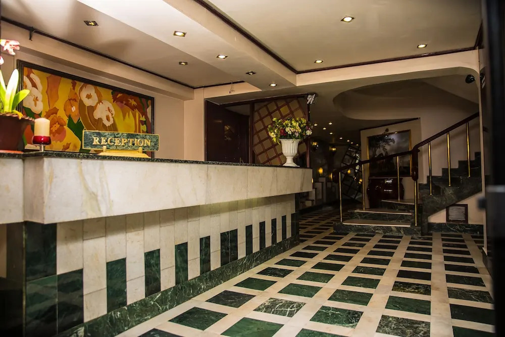 Шиллонг: Hotel Pegasus Crown