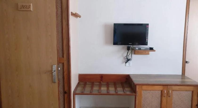 Шиллонг: The Eee Cee Hotel