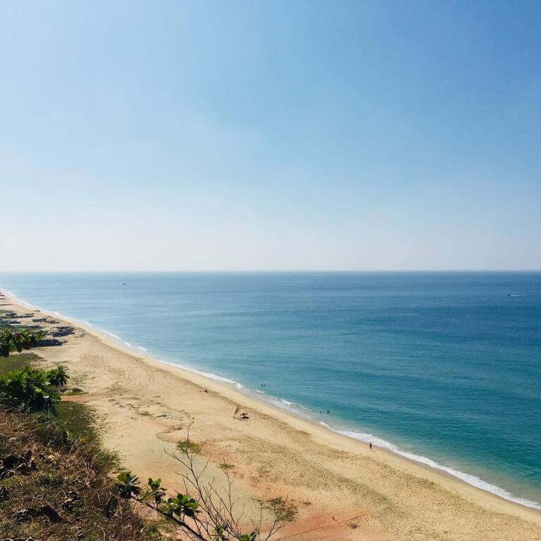 Варкала: Отель Blooming Bay - Clifftop Beach Resort