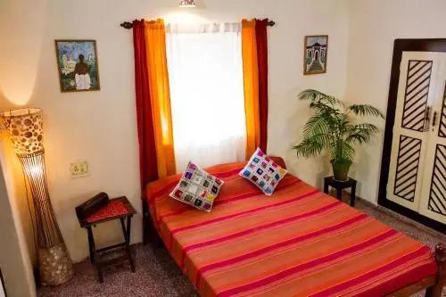 Анджуна: Village Villa "Sunny Cow"