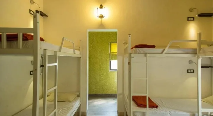 Морджим: Wanderers Hostel