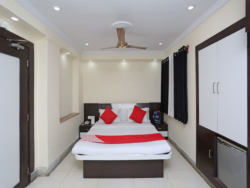Колката: Hotel Heera