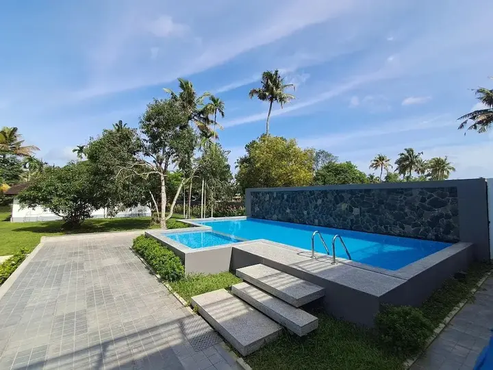 Аллеппи: Palmgrove Lake Resort