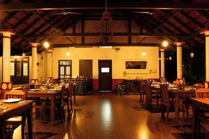 Аллеппи: Palmgrove Lake Resort