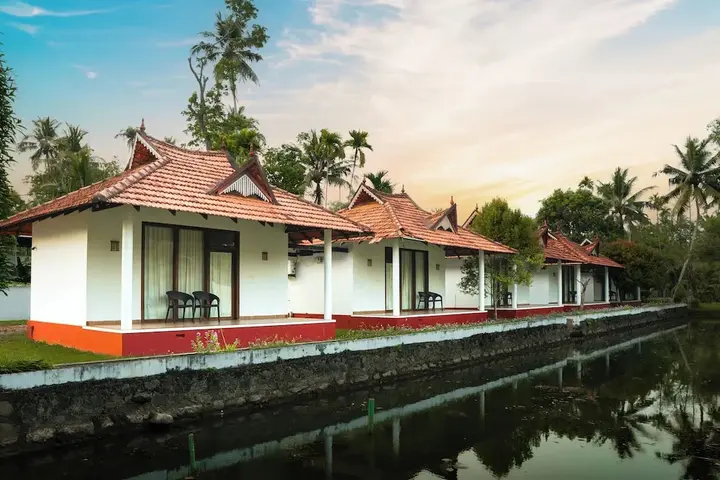 Аллеппи: Palmgrove Lake Resort