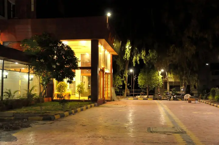 Ширди: Hotel Malhar Palace