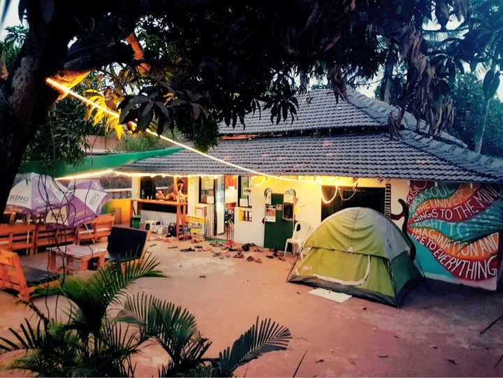 Арамбол: Happy Panda Hostel