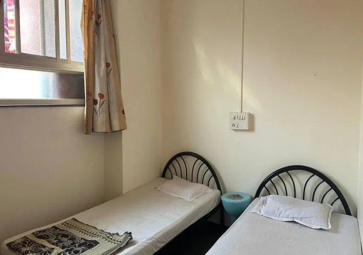 Сатара: Sarang Lodging & Boarding