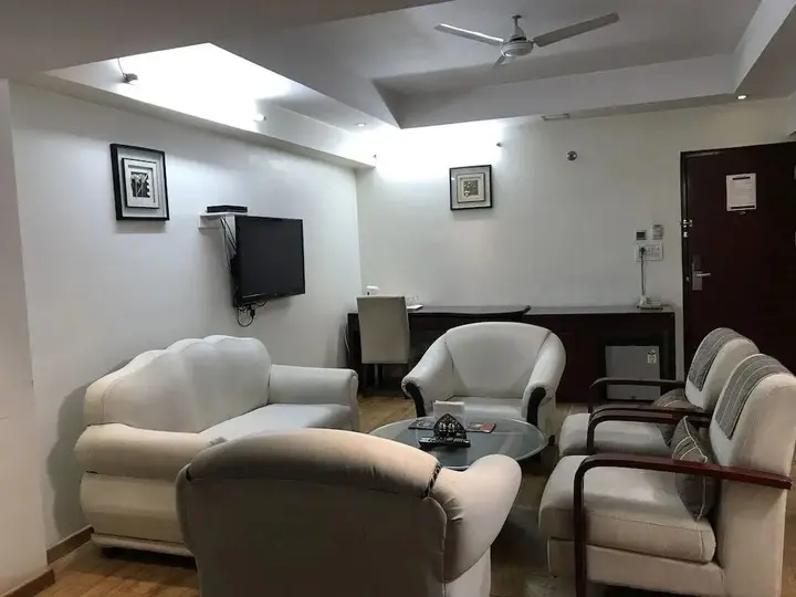 Фаридабад: Delite Sarovar Portico Faridabad