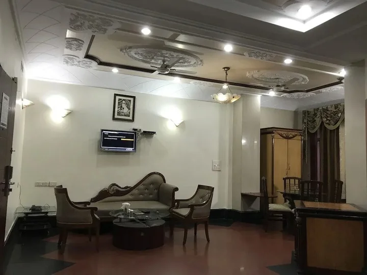 Фаридабад: Delite Sarovar Portico Faridabad