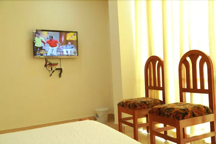 Гуруваюр: Hare krishna inn