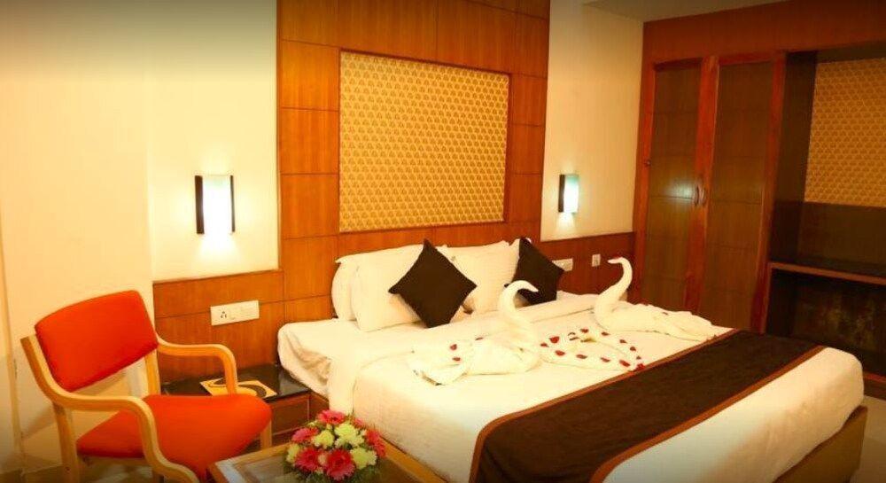 Эрамаллур: Hotel Livanta