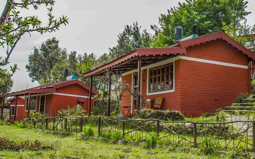 Наинитал: Himalayan Village Sonapani