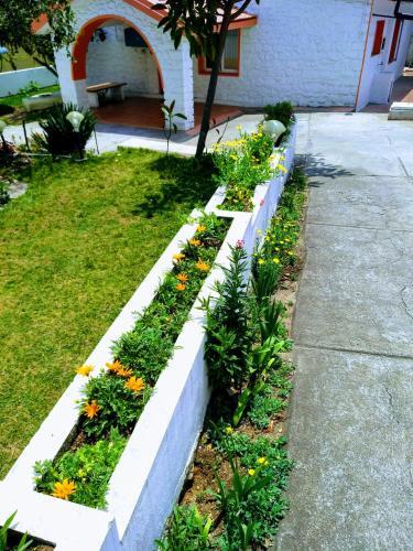 Кодайканал: The Cross Road Villa