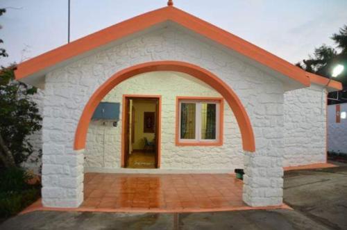 Кодайканал: The Cross Road Villa