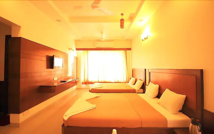 Ширди: Hotel Laxmibai Palace