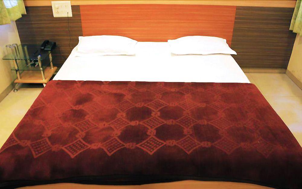 Ширди: Hotel Ompark