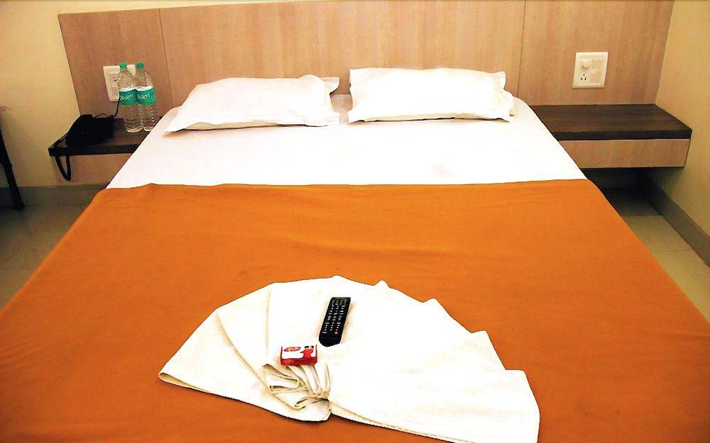 Ширди: Hotel Kalpadeep Inn