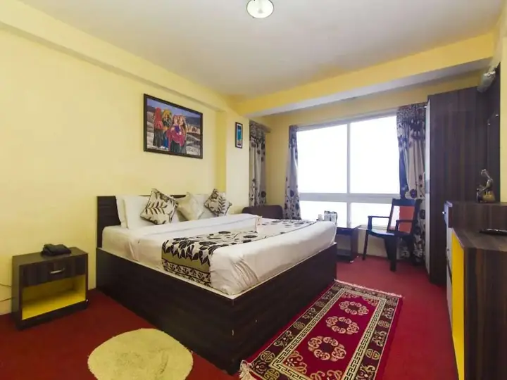 Дарджилинг: Hotel Golden Wind Horse