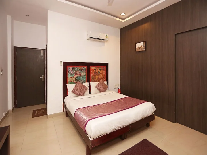 Удаипур: Hotel Vishalas The Raj Kesar Regency