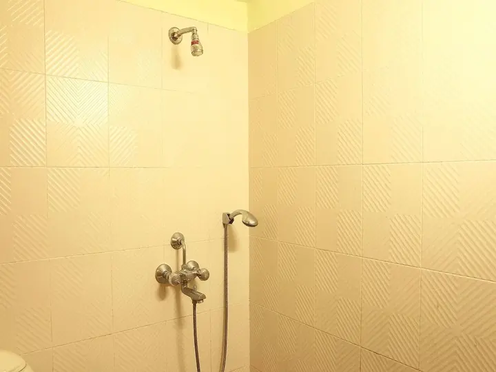 Колката: OYO 3653 Second House