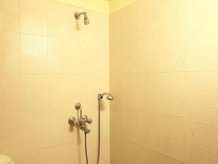 Колката: OYO 3653 Second House