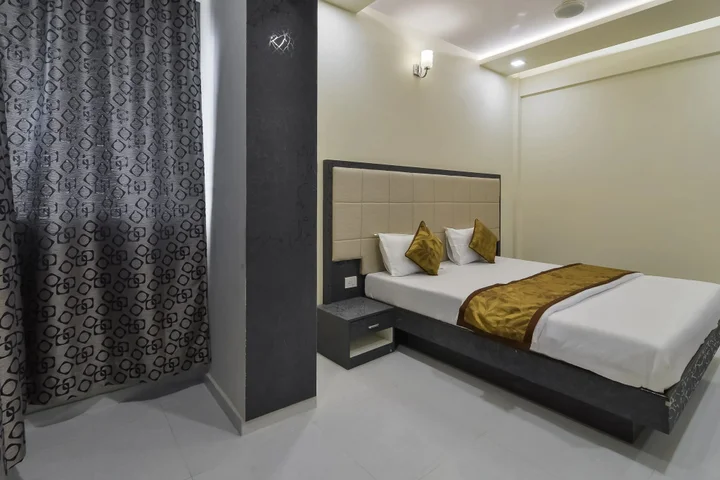 Мумбаи: Hotel Aroma