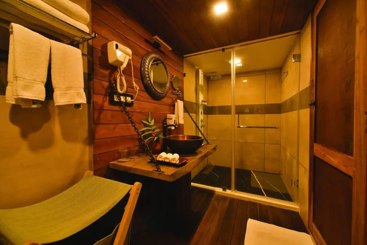 Султан-Батери: Wild Planet Resort