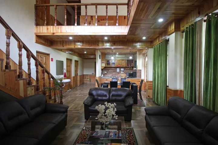 Манали: OYO 7538 Home Stay Rajput Royal Cottage