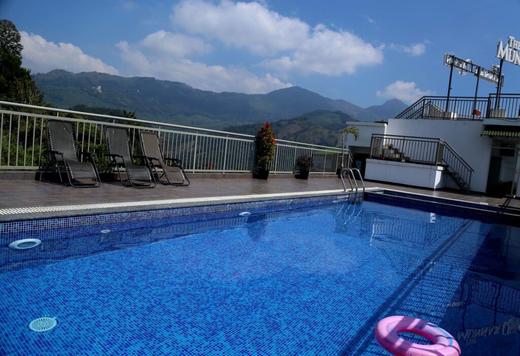 Муннар: The Munnar Queen