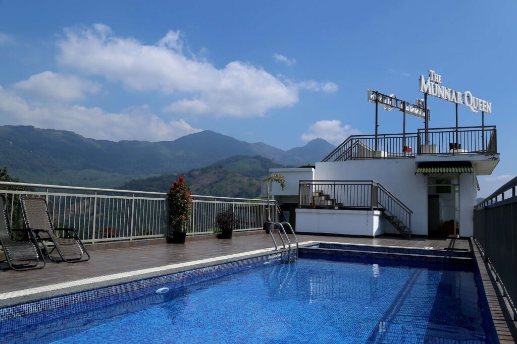 Муннар: The Munnar Queen
