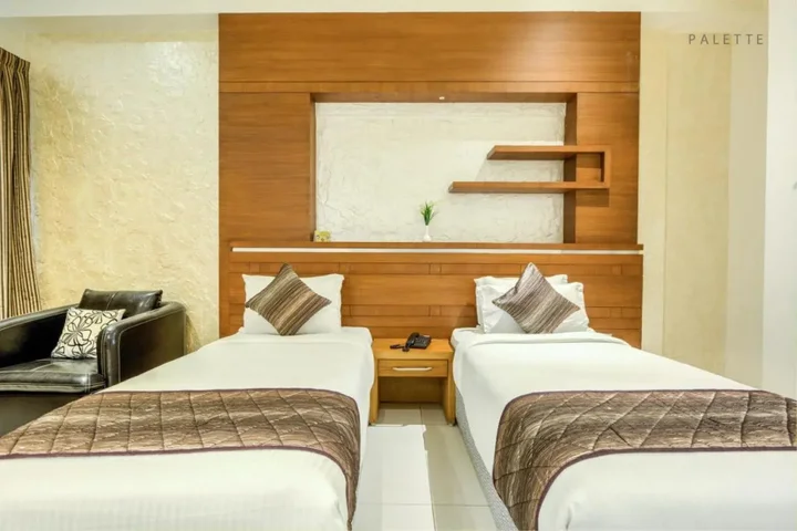 Eraniel: Hotel Pioneer Grand Palace