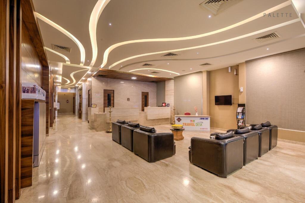 Eraniel: Hotel Pioneer Grand Palace