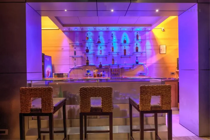 Eraniel: Hotel Pioneer Grand Palace