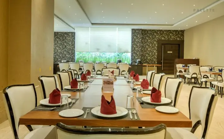 Eraniel: Hotel Pioneer Grand Palace