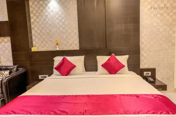 Eraniel: Hotel Pioneer Grand Palace