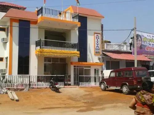 Крепость Jhansi: Aditya Hotel Orchha
