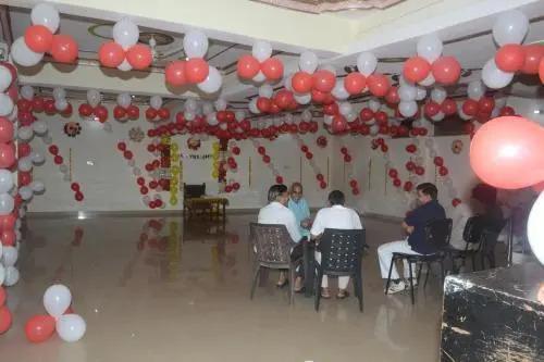 Крепость Jhansi: Aditya Hotel Orchha