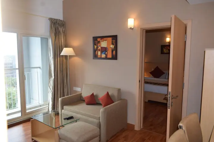 Эрамаллур: Starlit Suites