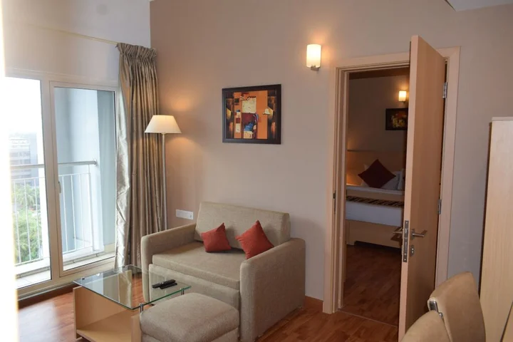 Эрамаллур: Starlit Suites
