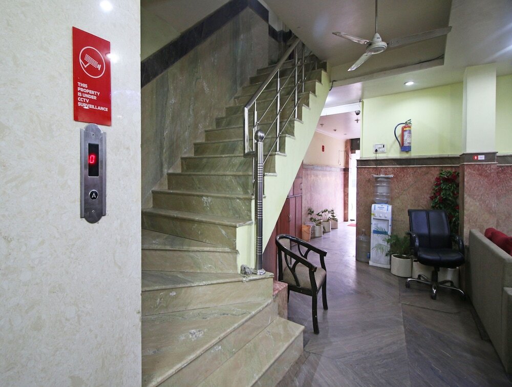 Нью-Дели: OYO Flagship 573 Paharganj NDLS