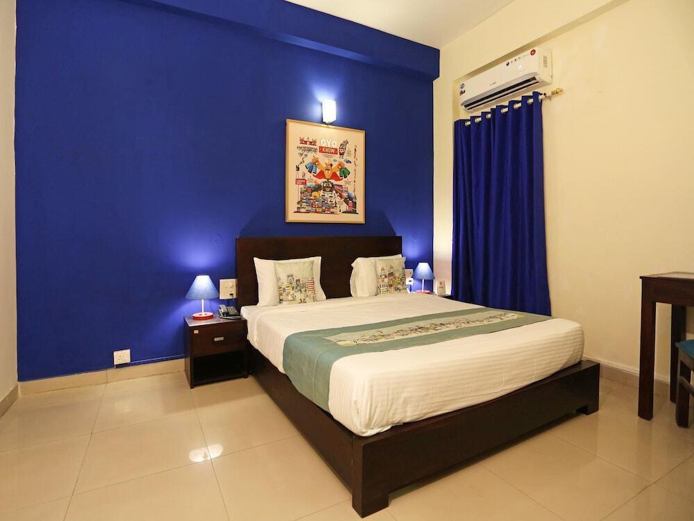 Нойда: OYO Townhouse 004 Sector 51 Noida