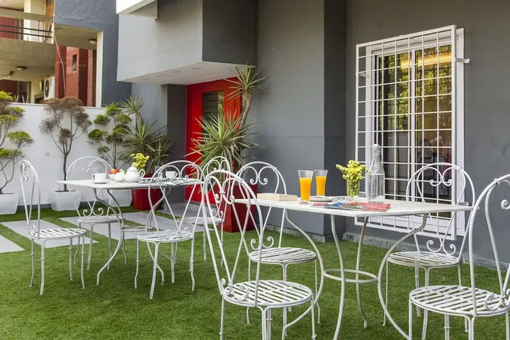 Нойда: OYO Townhouse 004 Sector 51 Noida