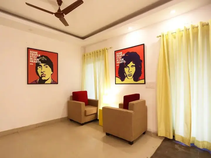 Нойда: OYO Townhouse 004 Sector 51 Noida