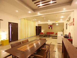 Нойда: OYO Flagship Noida Expressway NSEZ